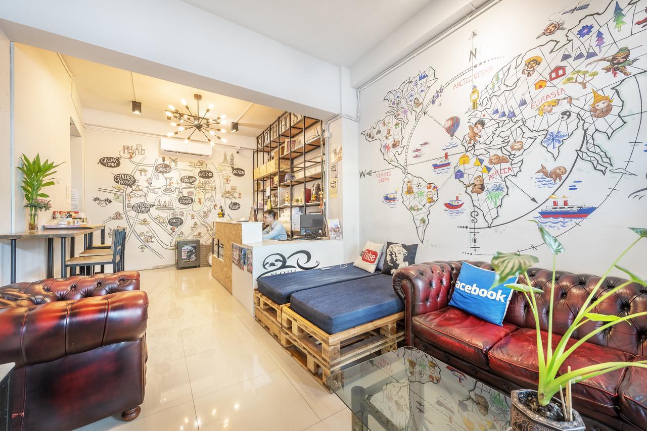 Sloth Hostel Khaosan Bangkok Bagian luar foto