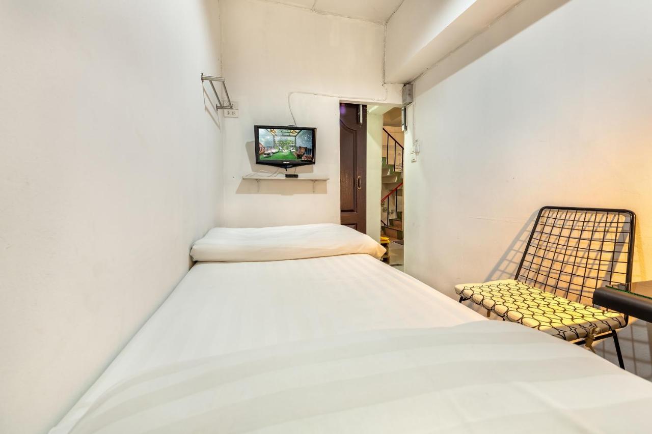 Sloth Hostel Khaosan Bangkok Bagian luar foto